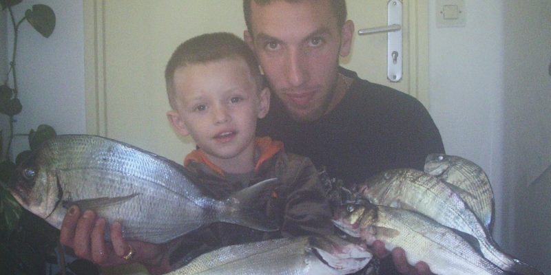 Pêche en mer de nuit